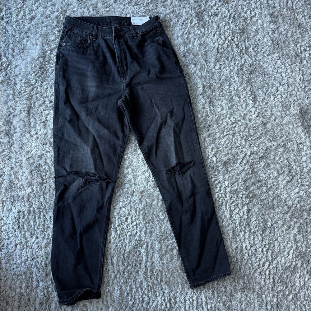 American Eagle Black Super High-Rise Mom Jeans | Size 10 Long | Rigid